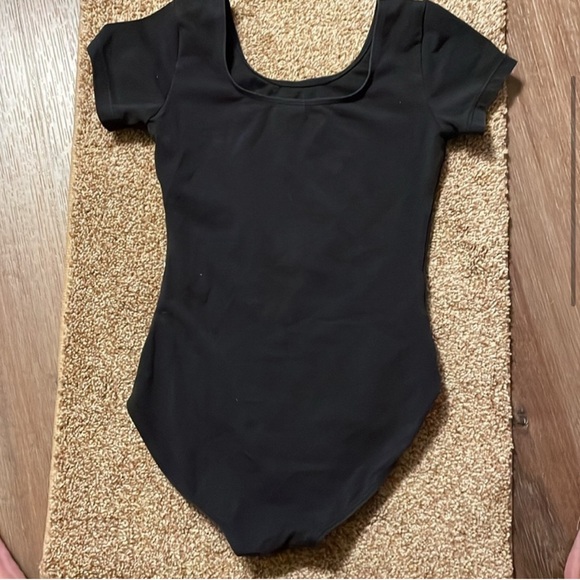 Bloch Dance Girls Dujour Microlux Short sleeve Leotard 8-10 - Picture 3 of 4